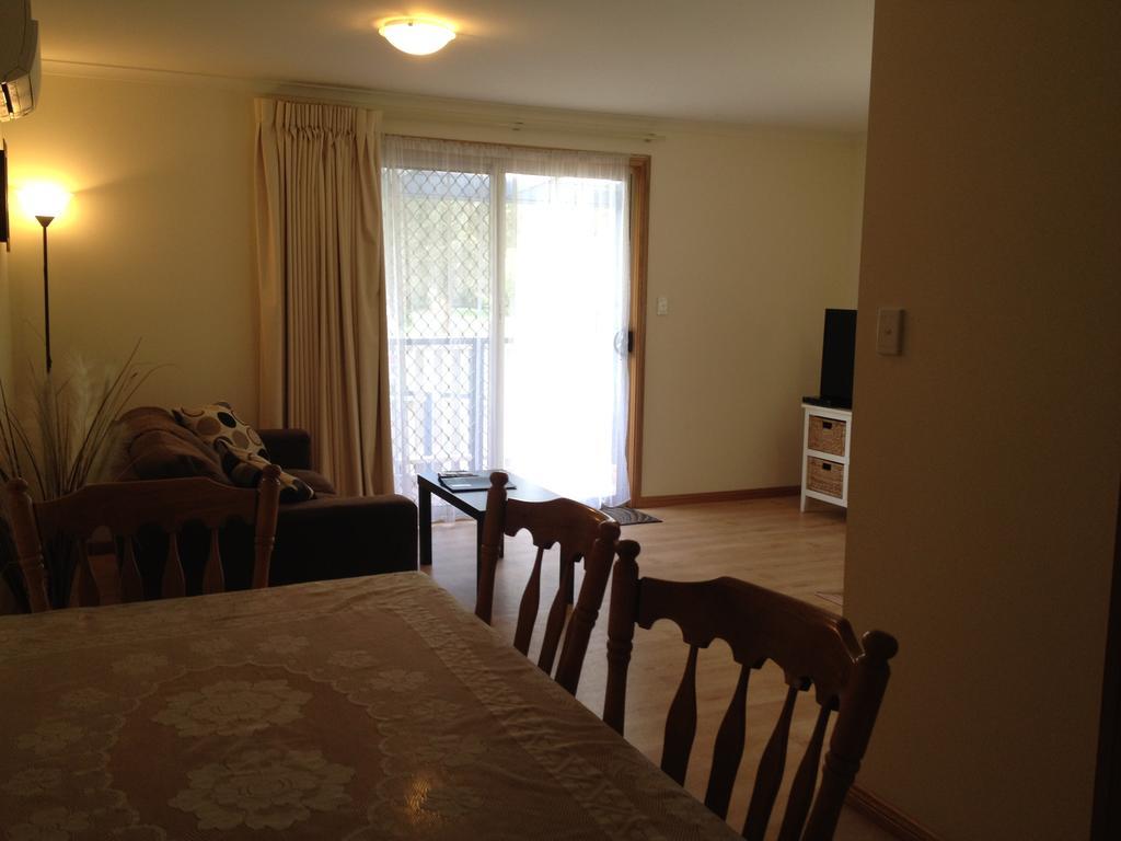 Millicent Lakeside Caravan Park Hotel Exterior foto