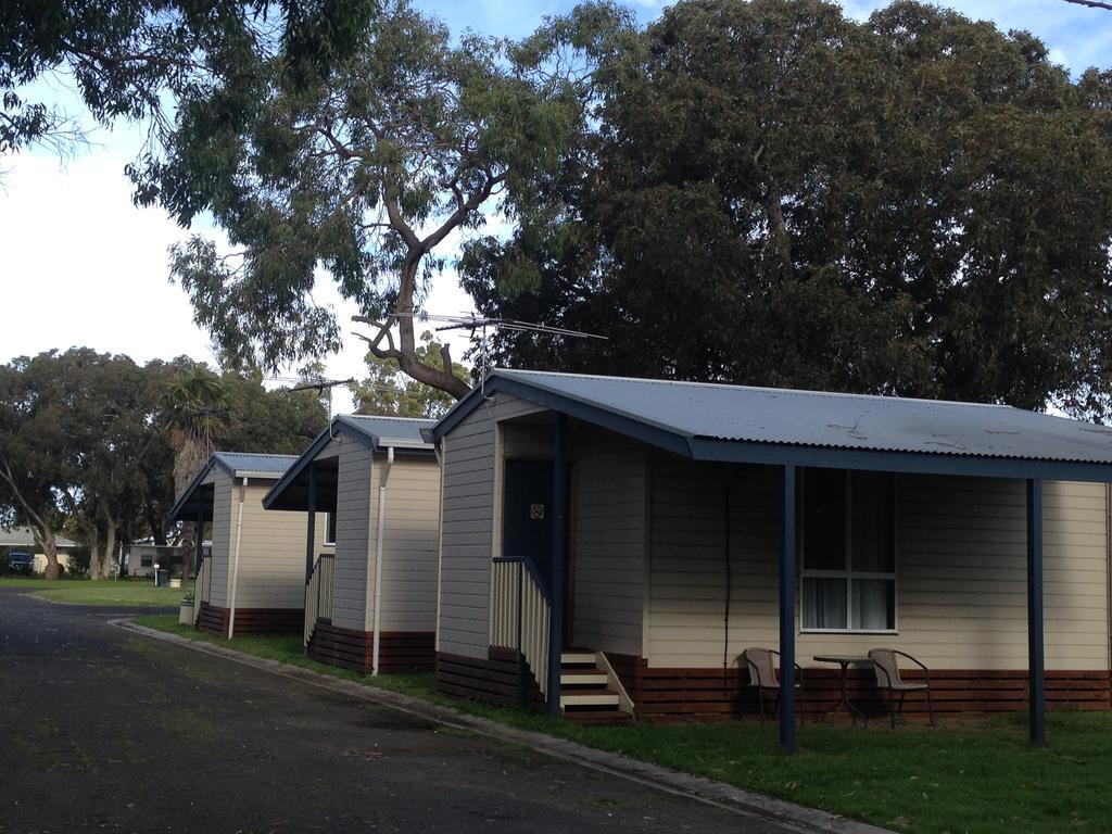 Millicent Lakeside Caravan Park Hotel Exterior foto
